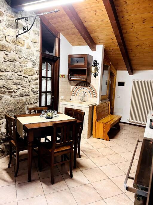 Casa Mario Appartement Riva del Garda Buitenkant foto