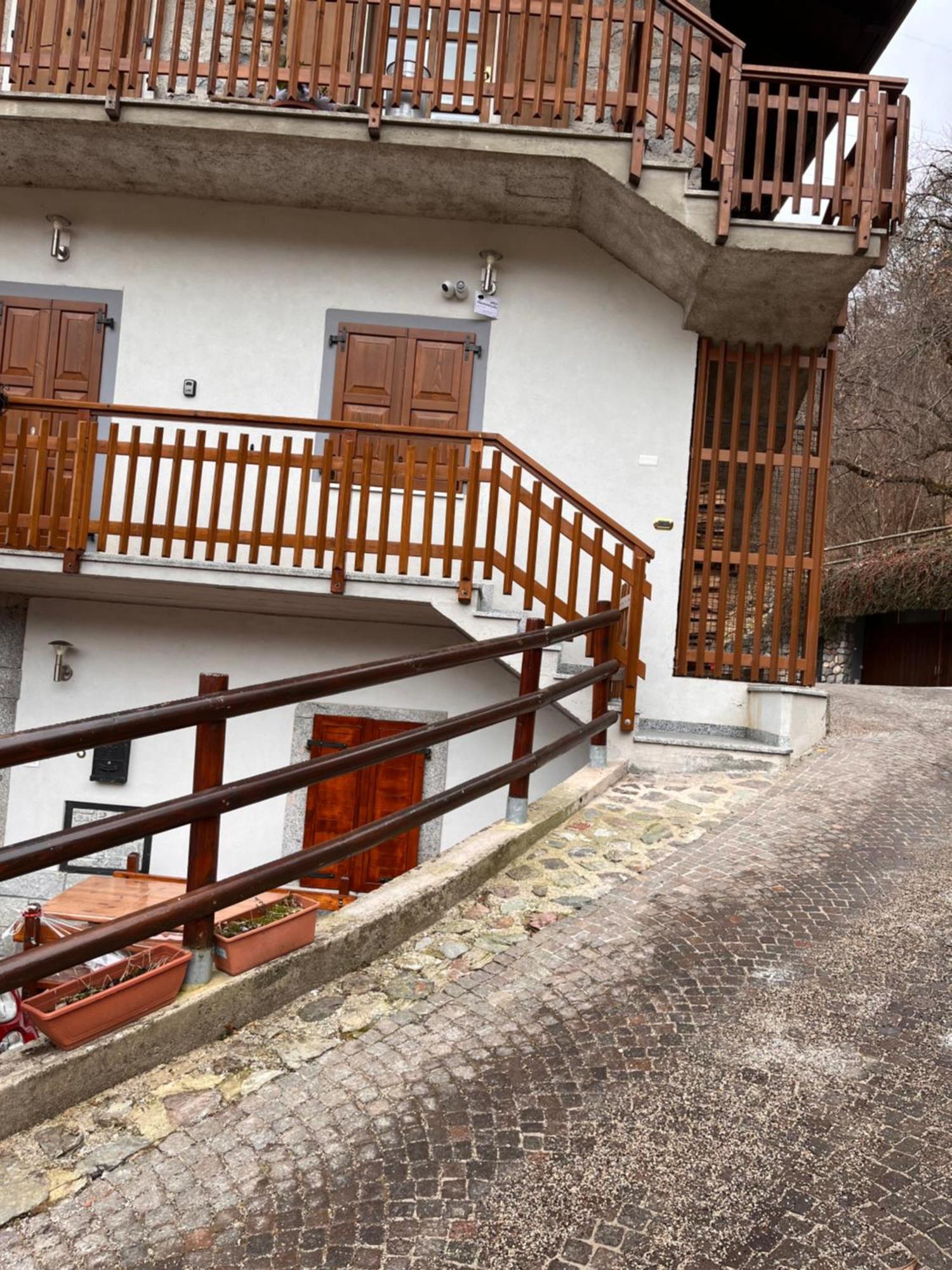 Casa Mario Appartement Riva del Garda Buitenkant foto